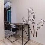 1-bed *