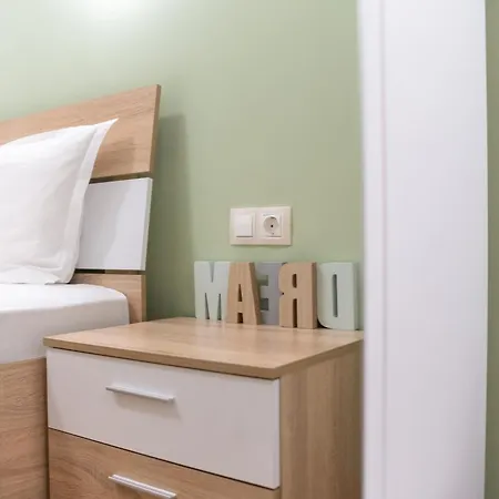1-bed Apartment *